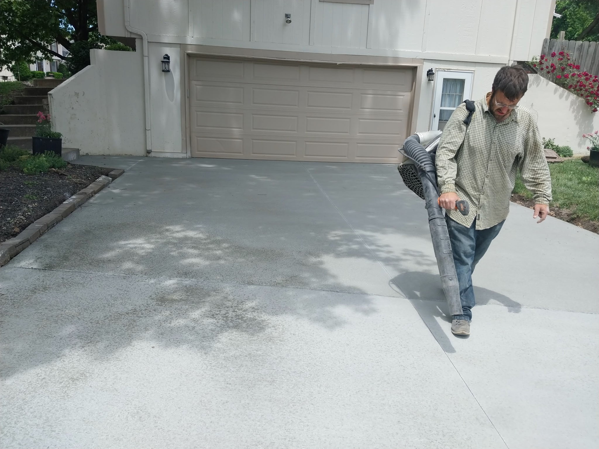Concrete job site finishing touches